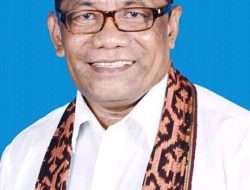 WABUP  THOMAS  SALURKAN BLT  DI DESA PANTAI HARAPAN, WULANDONI