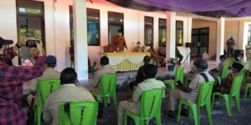 Tinjau Puskesmas Meru Bupati Sunur Minta Kepala Desa Segera Buat Skema Penanganan Covid-19