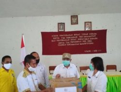 Markus Mekeng Bantu APD Untuk Lembata