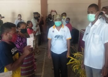 Di Desa Hadakewa , 122 Kepala Keluarga Terima BLT