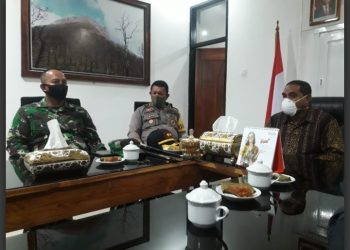 Flotim Zona Merah, Bupati Anton Minta Masyarakat Tetap Patuhi  Protokol Kesehatan