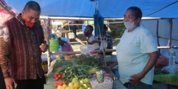 Masa Normal Baru Bupati Anton, Pantau Aktivitas Pasar Oka