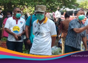 Tinjau Aktivitas Pasar Hadakewa, Bupati Sunur: Wajib Pakai Masker