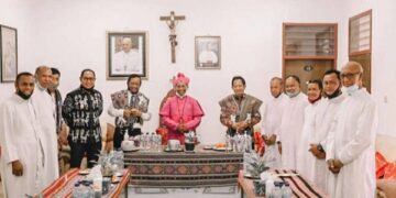 Terima Menko Polhukam dan Mendagri, Uskup Domi : Kita Adalah Saudara!