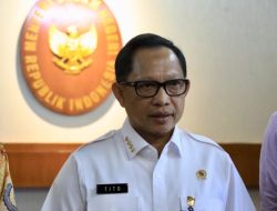 Mendagri Tito :  Mari Kita Adaptasi Dengan Covid-19