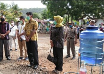Bupati Sunur Apresiasi Penyaluran BLT di Kecamatan Ile Ape Timur