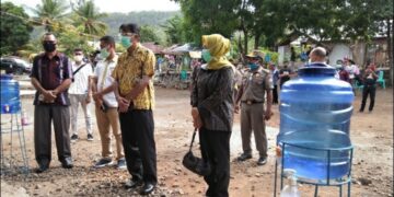 Bupati Sunur Apresiasi Penyaluran BLT di Kecamatan Ile Ape Timur