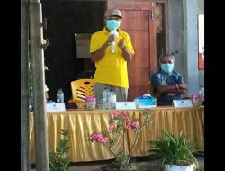 Bagi BLT di Ileape, Bupati Sunur Sampaikan  Tambah 2 Orang Reaktif Rapid Test