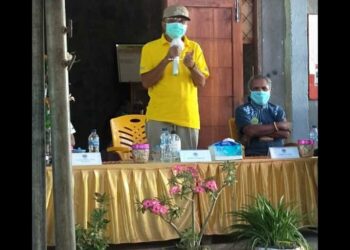 Bagi BLT di Ileape, Bupati Sunur Sampaikan  Tambah 2 Orang Reaktif Rapid Test