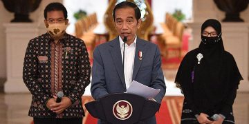 Jokowi Akan Tes Swab, Luhut: Presiden Sehat-sehat Saja