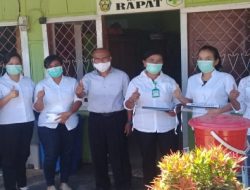 Golkar  Bantu Alkes untuk 52 RS dan 416 Puskesmas di NTT