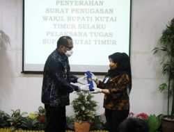 Jadi Plt Bupati Kutim – Kasmidi Utamakan Realisasi Kewajiban Pemkab