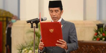 Presiden Jokowi Lantik Isdianto Menjadi Gubernur Kepulauan Riau