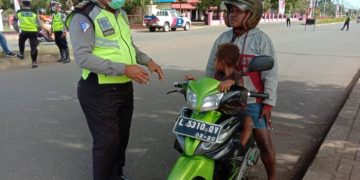 Operasi patuh matoa yang dilaksanakan Satlantas Polres Merauke – FOTO: Fransiskus Labi Kobun