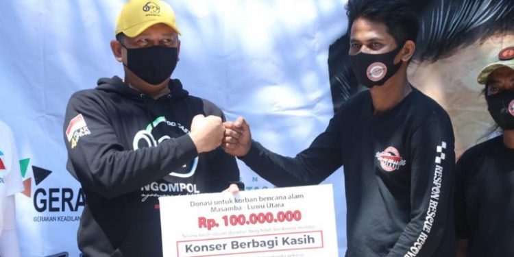 Parade Foto : Bamsoet Sumbang Korban Banjir Bandang Masamba