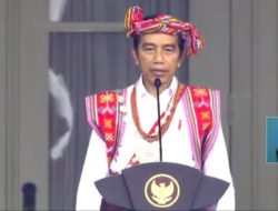 Jokowi Kenakan Pakaian Adat Nunkolo, Warga dan Bupati TTS Bangga