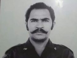 Martin Lagawurin, Pahlawan  : Puor dan Seroja