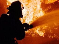 28 Rumah Adat di Lembata Hangus Terbakar