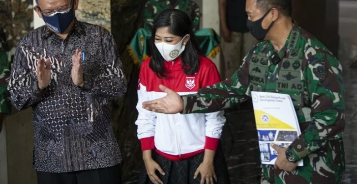 DPR Dukung BIN dan TNI Tindak Lanjuti Uji Klinis Obat COVID-19