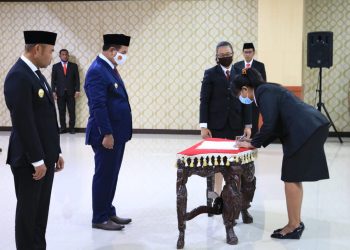 Wagub Nae Soi Lantik 16 Pejabat Eselon II