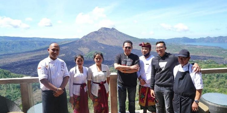 Potret Pengusaha Cafe di Bali Era Pandemi Bamsoet: Jangan Anak Tirikan Turis Domestik