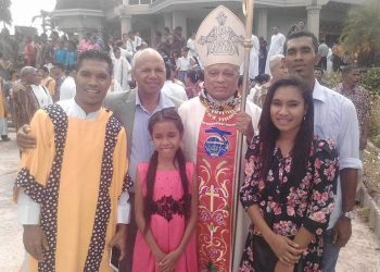 Uskup Larantuka,Mgr. Fransiskus Kopong Kung  Tegaskan Baptis-Nikah Boleh, Tidak Pesta