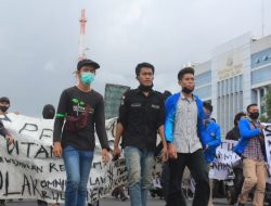 Aliansi Mahasiswa Pertanian Se-Kota Makassar Menolak RDP Dengan Komisi B DPRD Sulsel