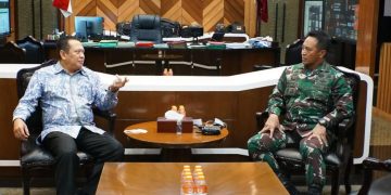 Bertemu KASAD TNI, Bamsoet Dukung TNI-Polri Terlibat Aktif Dalam Vaksinasi Massal Covid-19