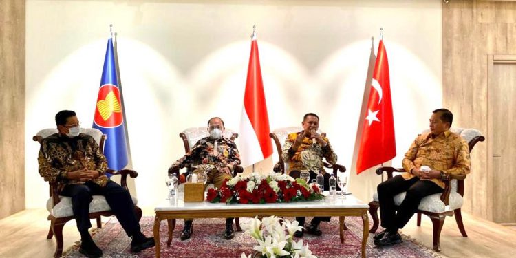 Dialog Dengan WNI di Turki, Bamsoet Jelaskan Perkembangan Terkini di Tanah Air