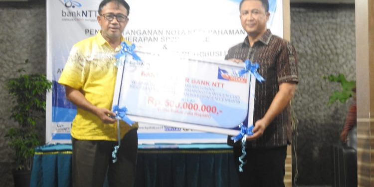 Bank NTT Kucurkan Bantuan Rp 500 Juta Untuk Pemkab Lembata