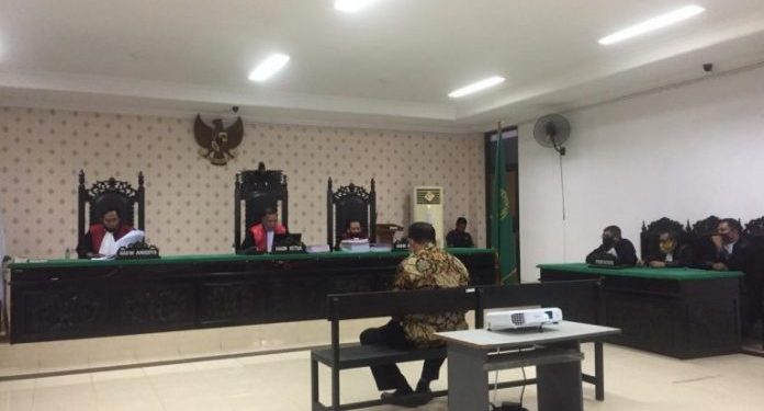 Hakim Tolak Eksepsi Mantan Walikota Kupang, Jonas Salean