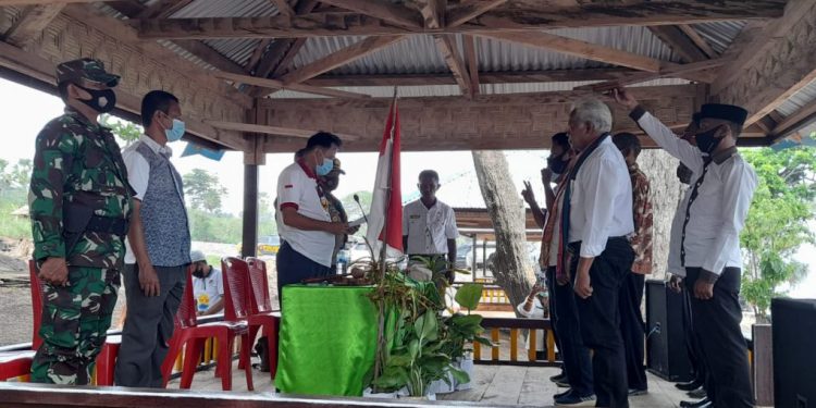 Bupati Sunur Lantik Paulus Kedang Ketua Badan Pengawas PDAM Lembata