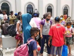 Ribuan Pengungsi Ile Lewotolok Banjiri Lewoleba, 4.628 Tersebar pada 7 Lokasi
