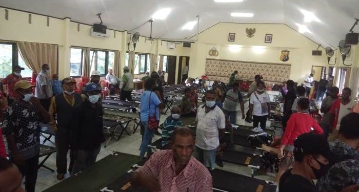 Puluhan Masyarakat Yang Ditahan Polisi Tak Kunjung Dipulangkan