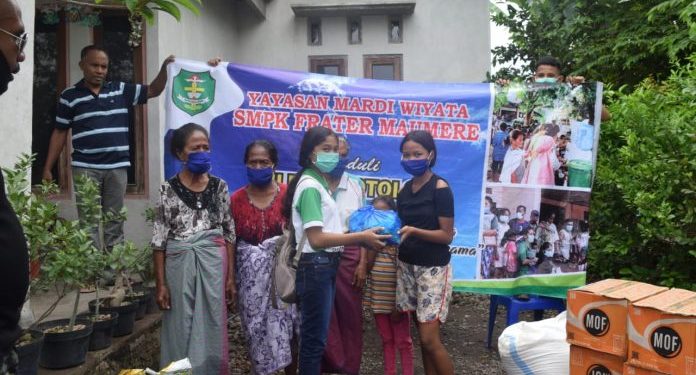 Kisah Serewi Pelajar Spater Maumere Asal Lembata Untuk Pengungsi