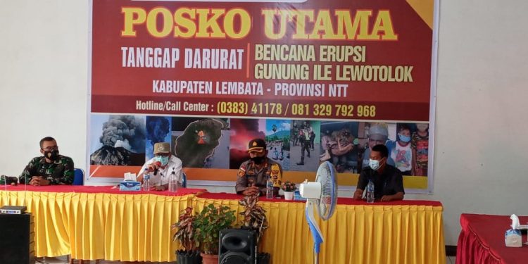 Siaran Pers : Sekda Lembata Himbau Donatur Melapor dan Tidak Langsung Serahkan Bantuan Kepada Pengungsi