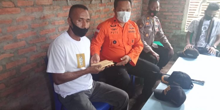 Basarnas Ambon Sukses Evakuasi Anton, Korban Kapal Hanyut Asal Flores Timur