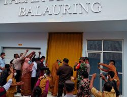 Resmikan Pasar Rakyat Desa Balauring, Bupati Lembata Tegaskan Utamakan Masyarakat Yang Sudah Lama Berjualan