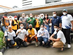 Bamsoet Lepas Tim Gerak BS, IMI, Relawan 4 Pilar, Pemuda Pancasila, Garda Ojol dan Motoladies Berikan Bantuan Korban Banjir di Bekasi