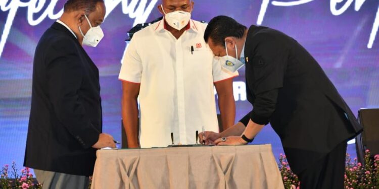 Ketum KONI Lantik Bamsoet Sebagai Ketum IMI 2021-2024