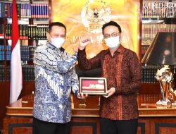 Terima Dubes Jepang, Bamsoet Dorong Perusahaan Otomotif Jepang Kembangkan Kendaraan Listrik di Indonesia