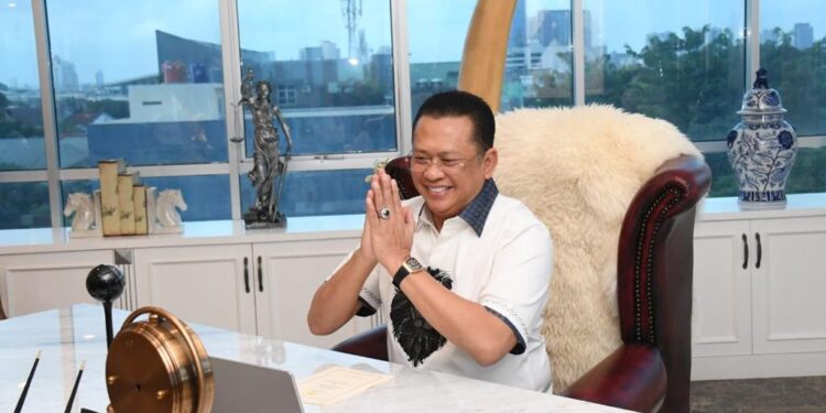 Webinar Nasional Peluang dan Tantangan Pemuda Menuju Era 5.0 Bamsoet Ajak Pemuda Tingkatkan Kompetensi dan Kualitas Sebagai Sumber Daya Pembangunan