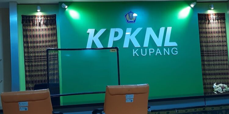 Nasabah Richardus Keberatan Atas Sita Eksekusi Pelelangan Barang Agunan Datangi KPKNL Kupang