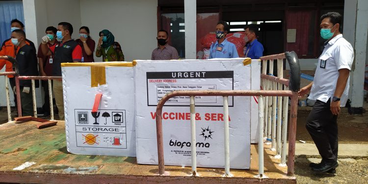 Vaksinasi COVID-19 di Manggarai Barat Prioritas Tenaga Kesehatan