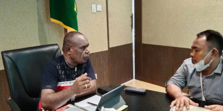 Pengiriman Beras Merauke ke Lembata, Romanus : ‘Saya Minta Kemensos Ambil 200 Ton