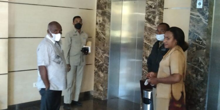 Kantor Lurah Samkai Dipalang, Bupati Merauke: Saya Telpon Pemilik Ulayat dan Langsung Dibuka