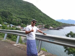 Tulis Merebut Paus di Laut Sawu, Putera Lembata Raih Doktor di UGM