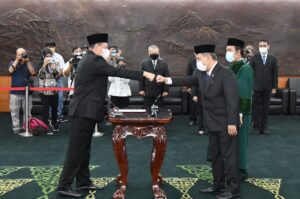 Lantik Pergantian Antar Waktu Anggota MPR RI, Bamsoet Kembali Tegaskan Pentingnya Pendidikan Pancasila