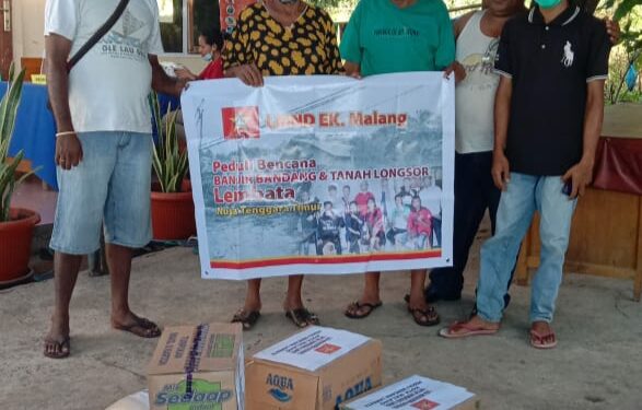 Peduli Korban Bencana di Lembata, LMND EK Malang Salurkan Bantuan