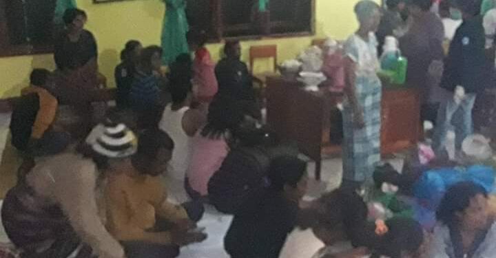 Puluhan Terluka Akibat Mobil Terbalik di Lembata